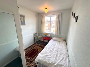 Photo 6- click for photo gallery